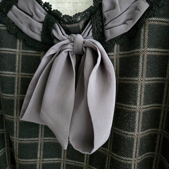 Axes Femme Checkered Blouse Shirt with Lace Ribbon detail - Picture 3 of 6